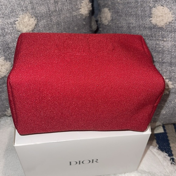 NEW DIOR BEAUTE TROUSSE POUCH W/BOX RED - Picture 4 of 5